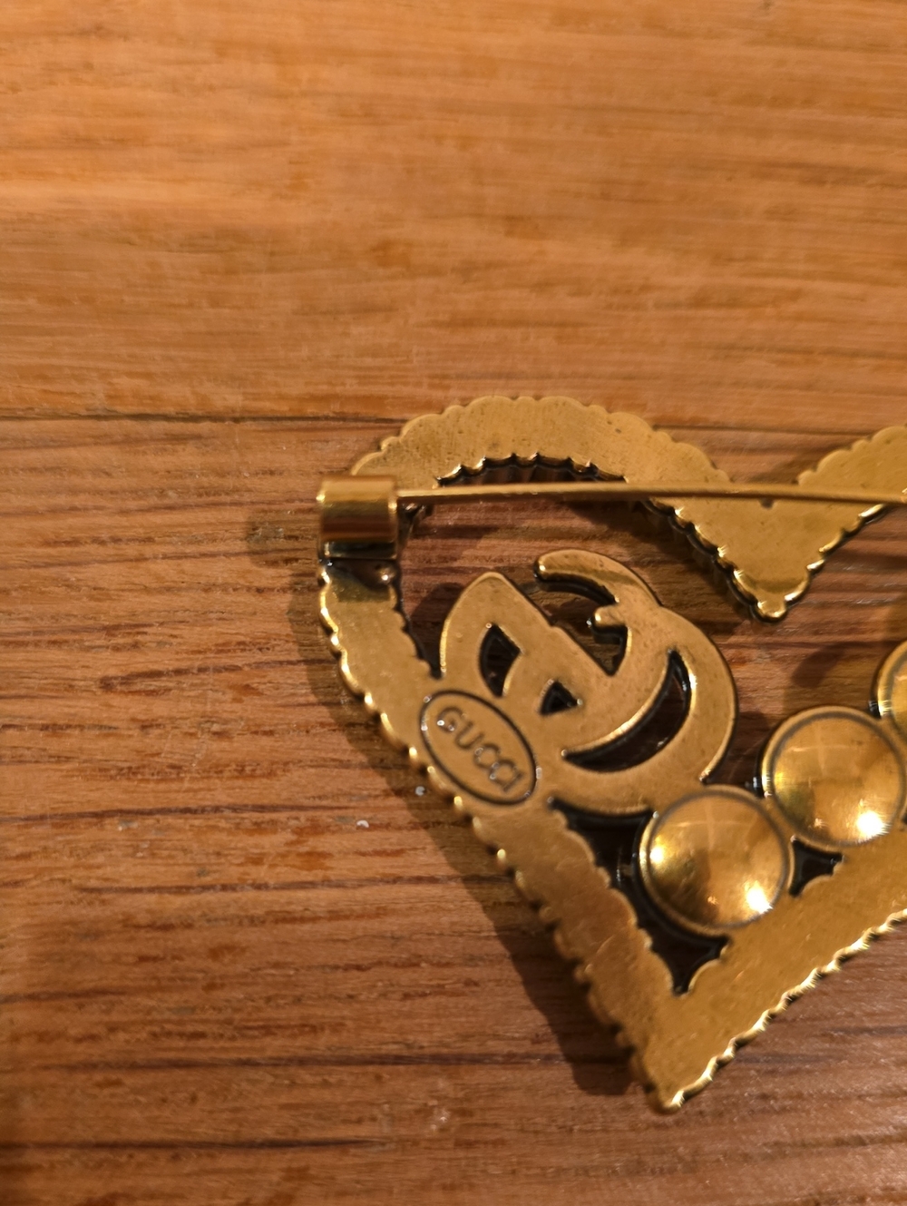 GG Monogram Brooch - Picture 4 of 5